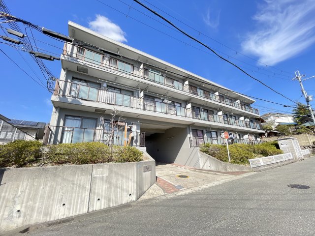 宝塚市桜ガ丘の賃貸