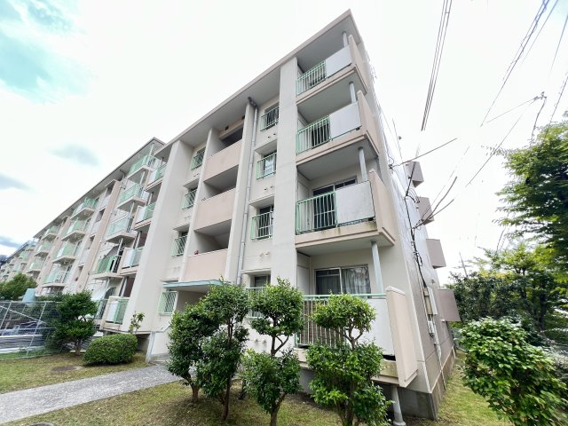 宝塚市中山五月台の賃貸