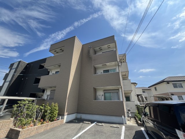 宝塚市鹿塩の賃貸