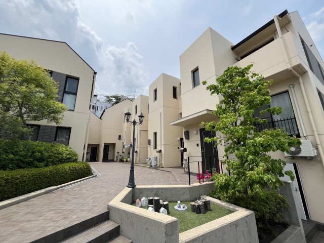 宝塚市千種の賃貸