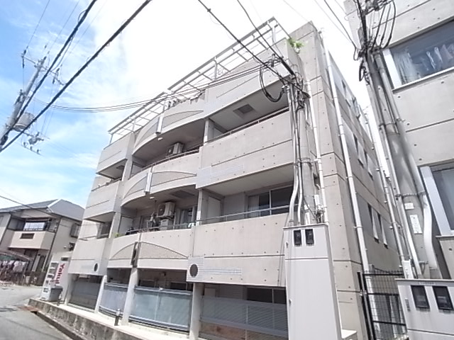 宝塚市鹿塩の賃貸