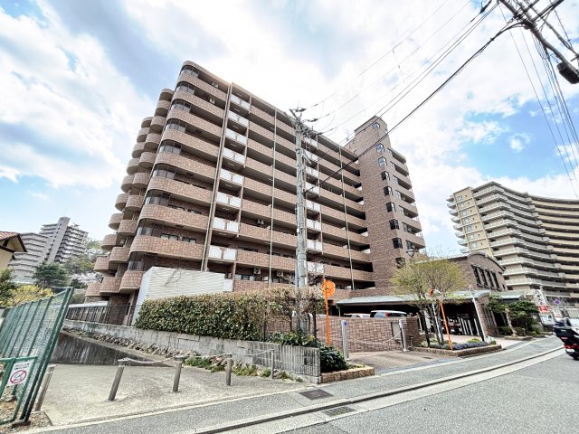 宝塚市栄町の賃貸