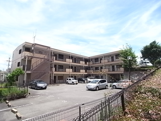宝塚市鹿塩の賃貸