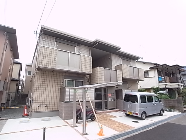 宝塚市光明町の賃貸