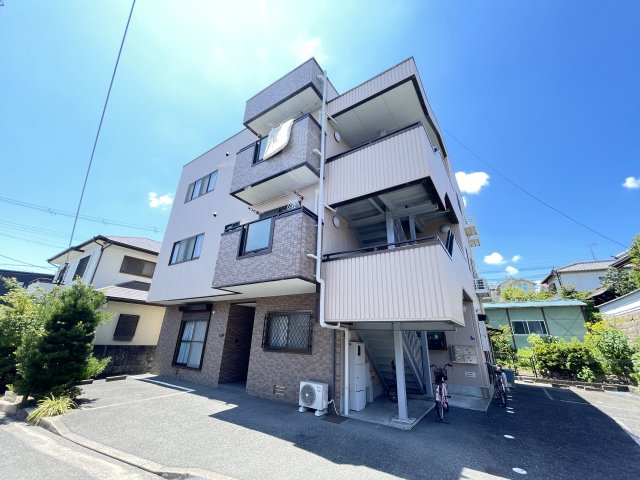 宝塚市鹿塩の賃貸
