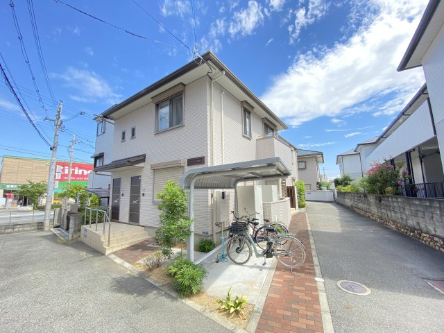 宝塚市伊孑志の賃貸