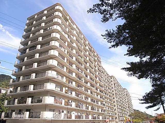 宝塚市中山五月台の賃貸