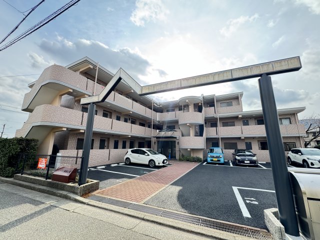 宝塚市御殿山の賃貸