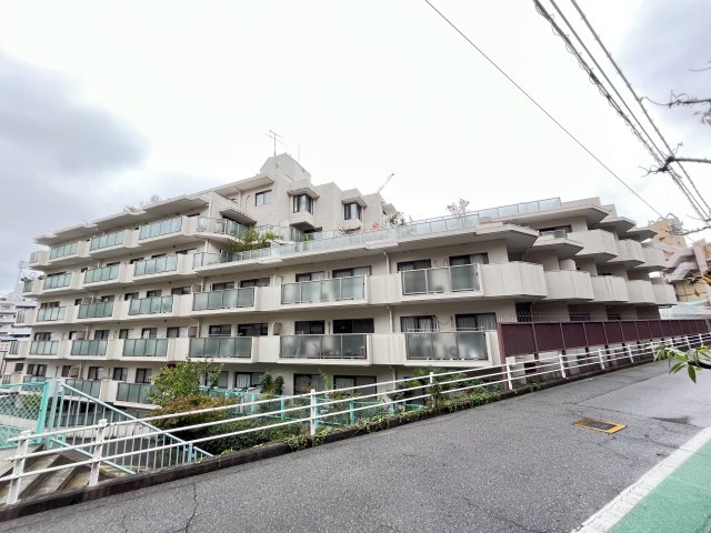 宝塚市梅野町の賃貸