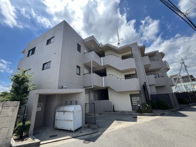 宝塚市山本中の賃貸