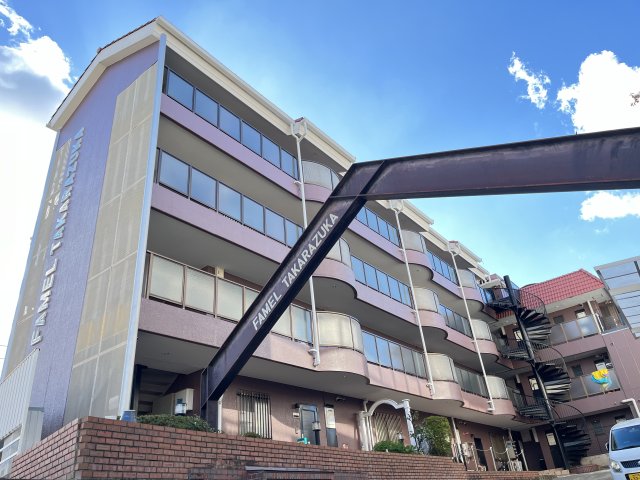 宝塚市川面の賃貸