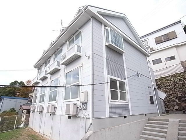 宝塚市平井山荘の賃貸