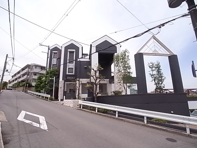 宝塚市野上の賃貸