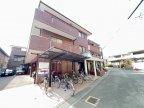 宝塚市山本中外観